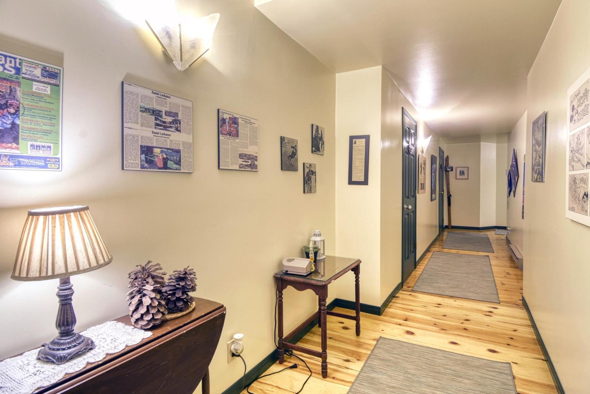 Auberge Le Lupin-Self Check-In Mont-Tremblant Exterior foto