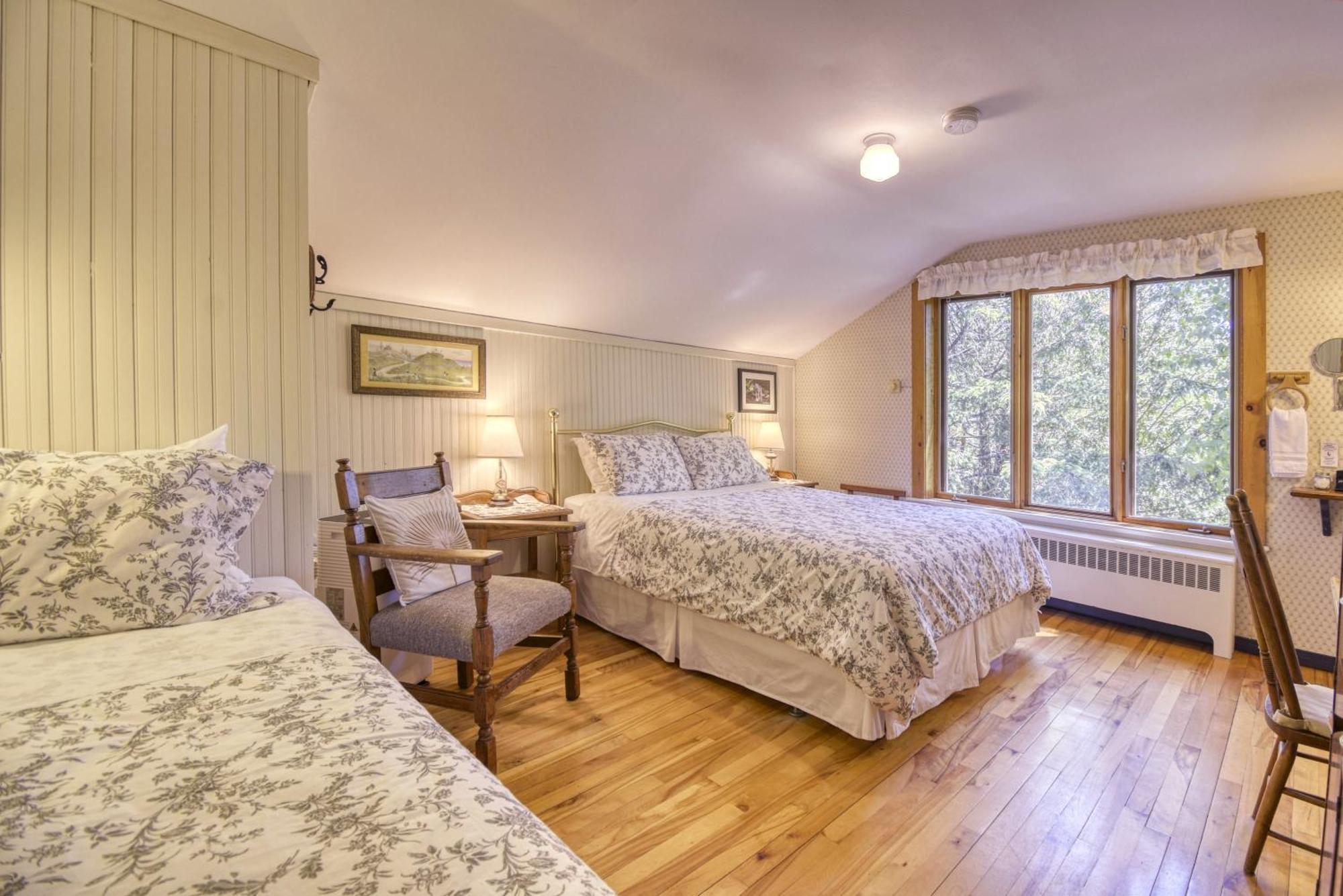 Auberge Le Lupin-Self Check-In Mont-Tremblant Exterior foto