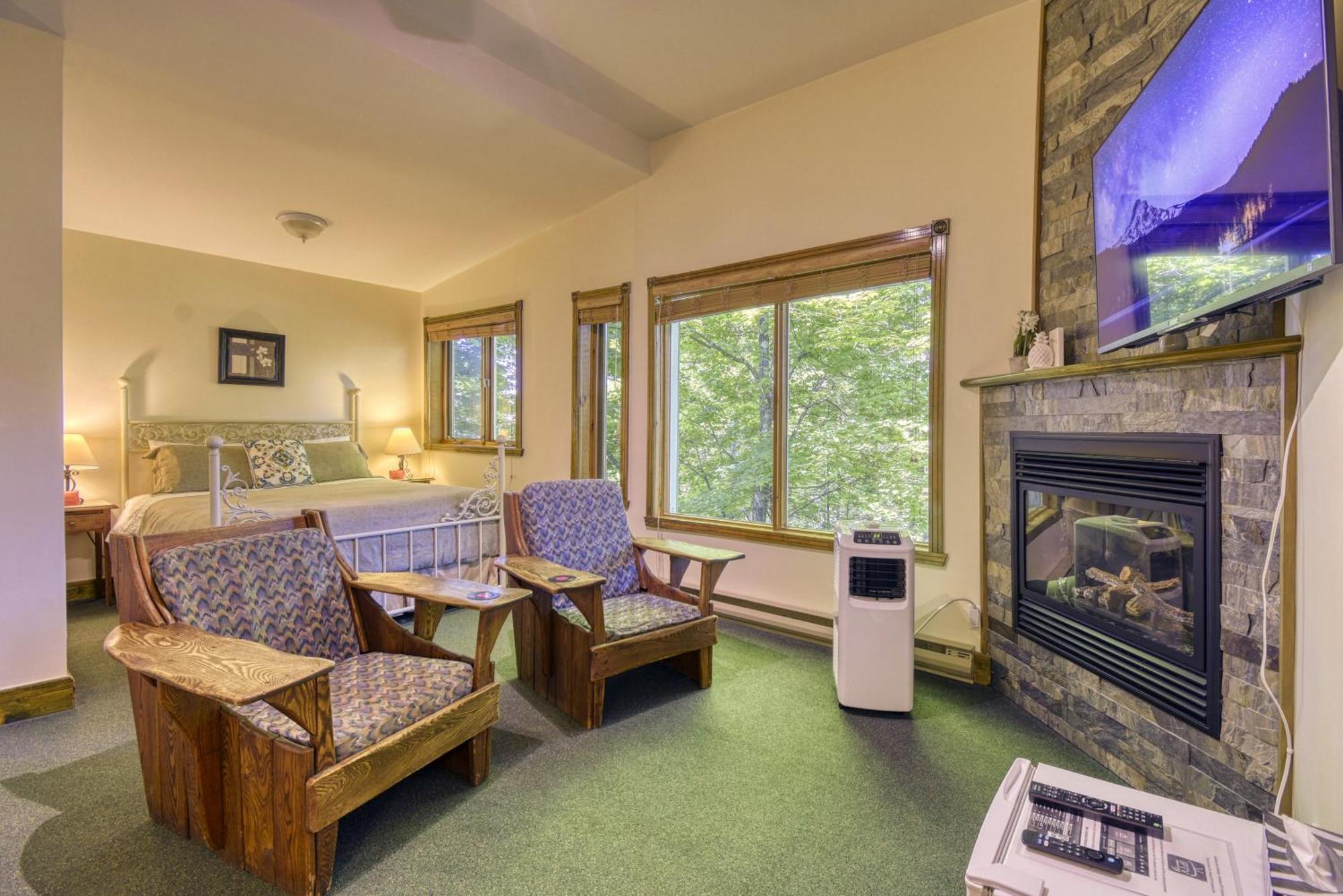 Auberge Le Lupin-Self Check-In Mont-Tremblant Exterior foto